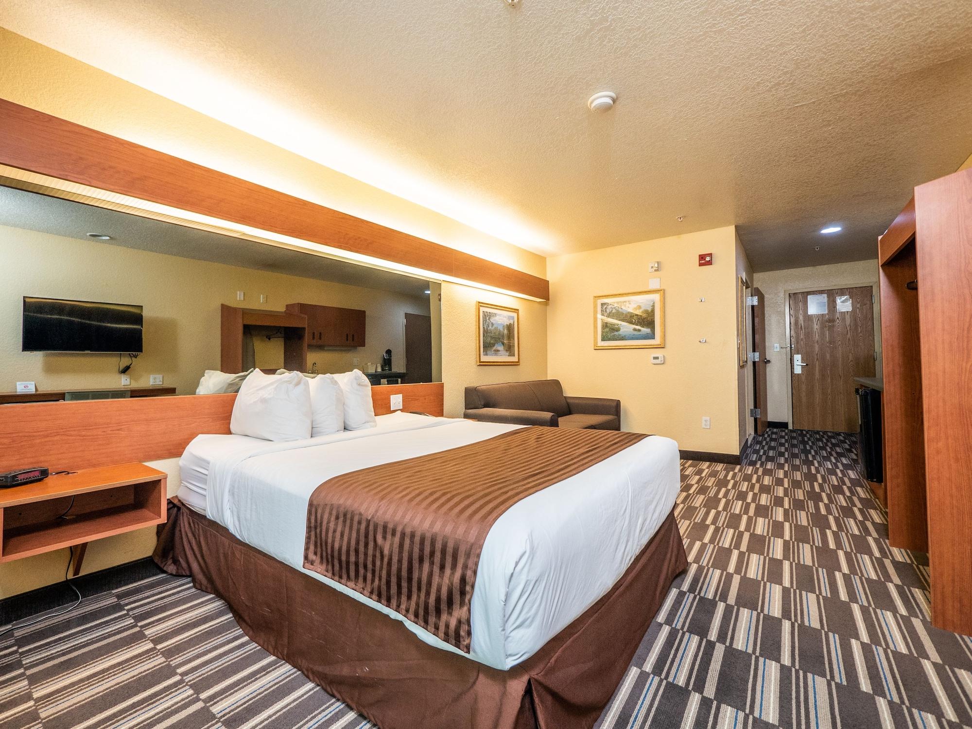 Microtel Inn And Suites Окала Экстерьер фото