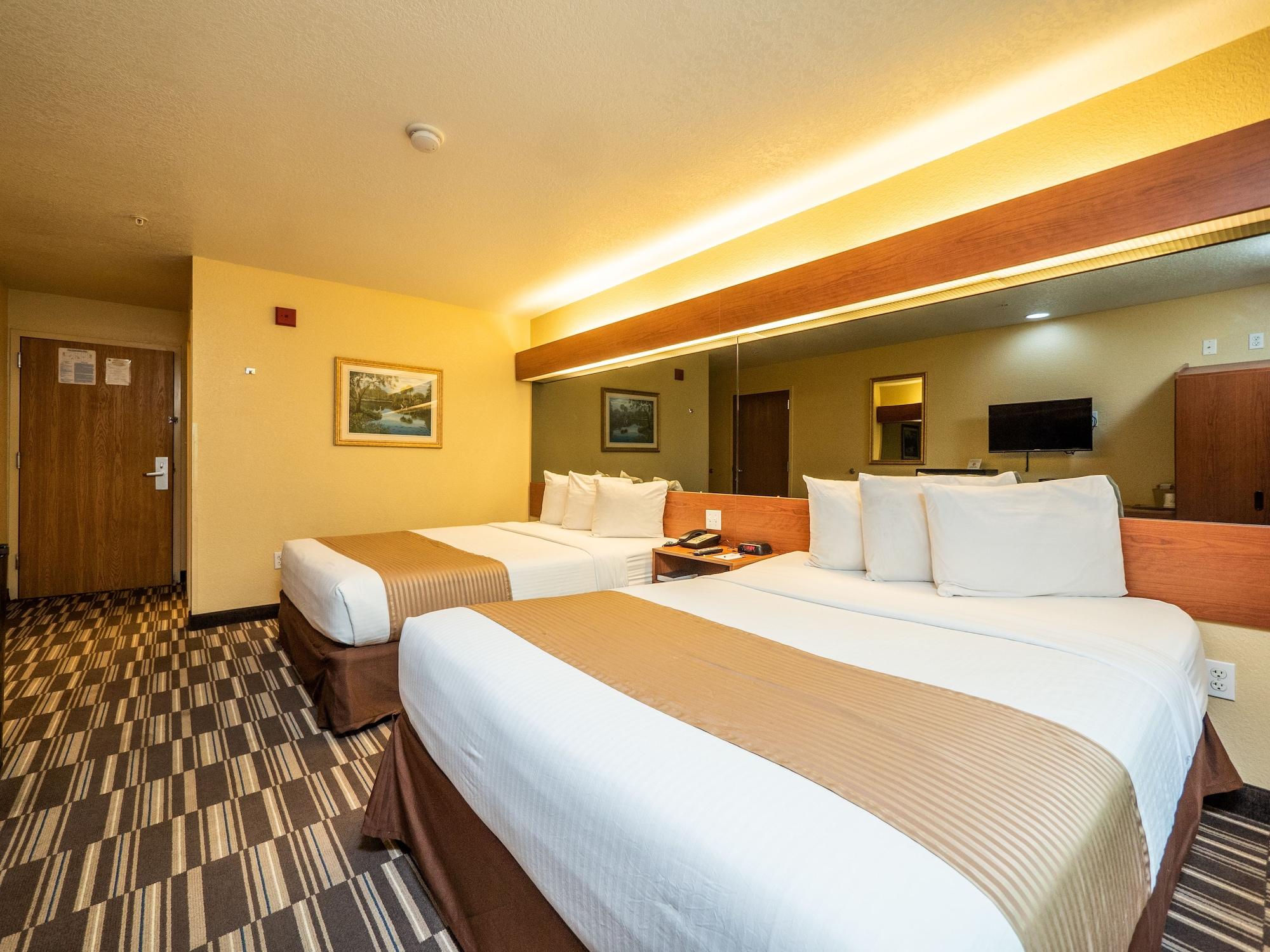 Microtel Inn And Suites Окала Экстерьер фото