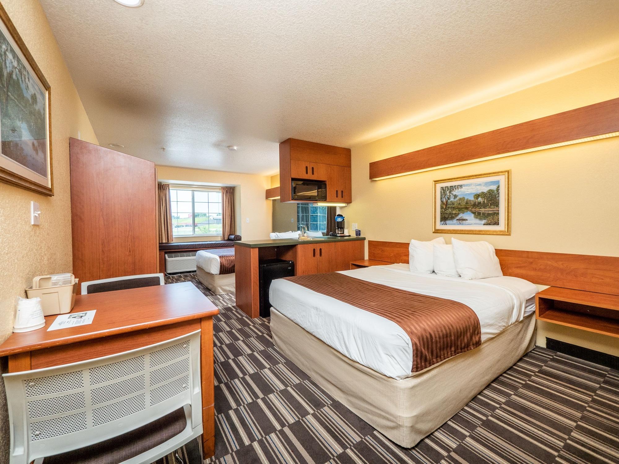 Microtel Inn And Suites Окала Экстерьер фото