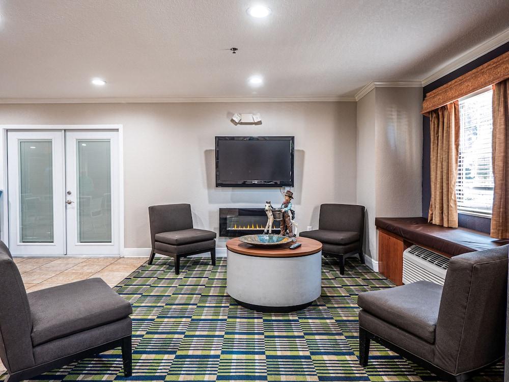 Microtel Inn And Suites Окала Экстерьер фото