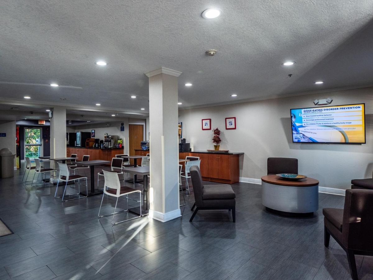 Microtel Inn And Suites Окала Экстерьер фото