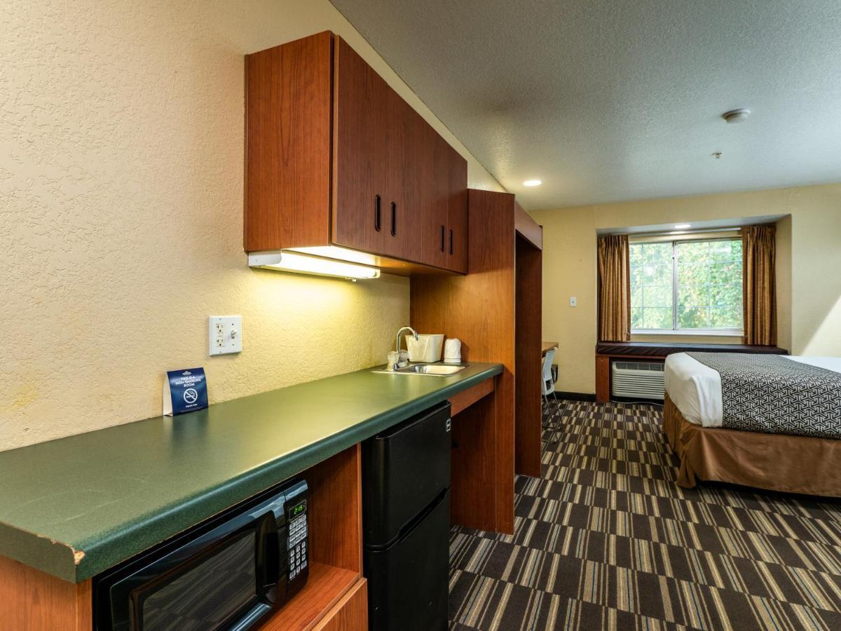 Microtel Inn And Suites Окала Экстерьер фото
