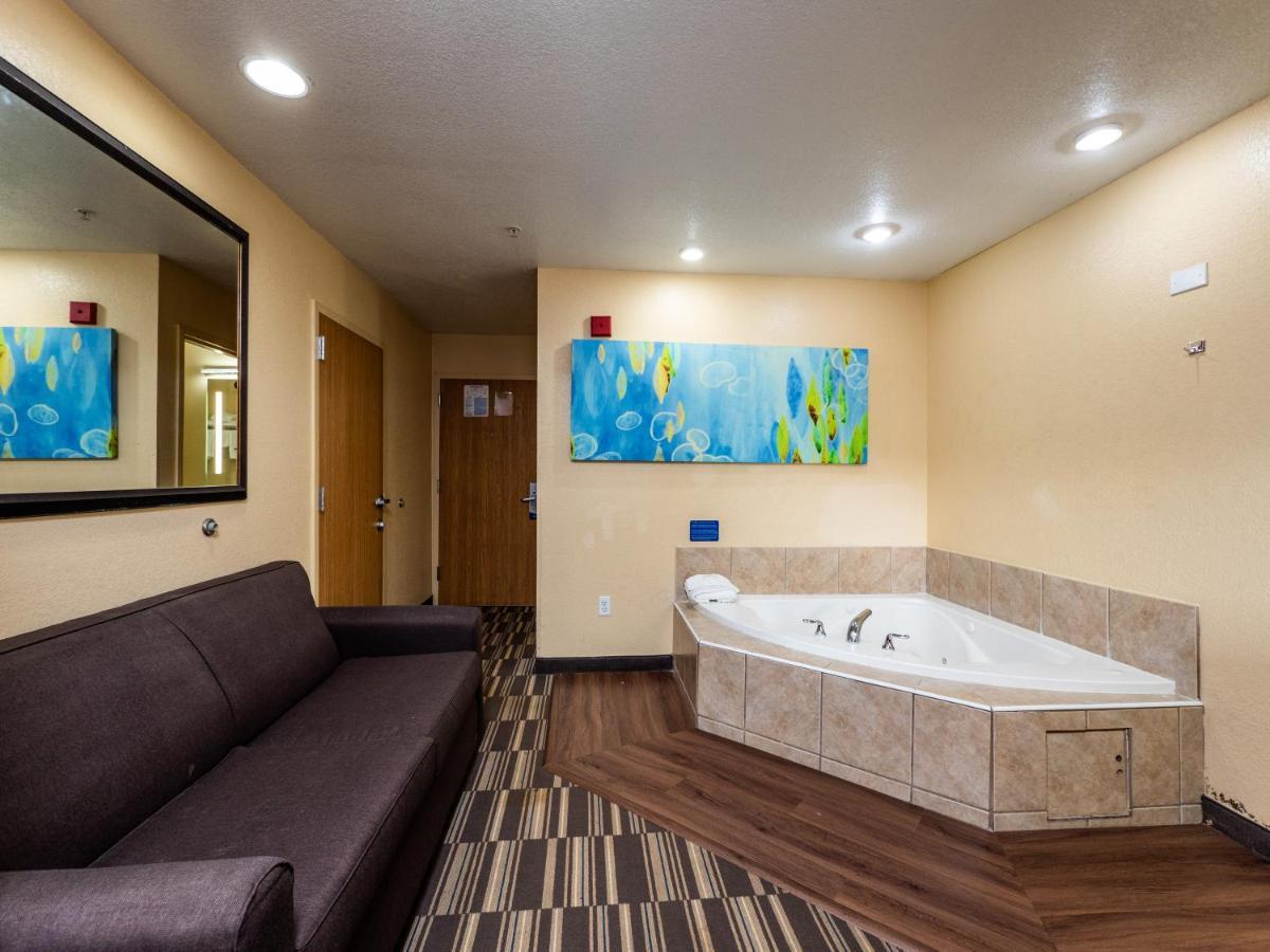 Microtel Inn And Suites Окала Экстерьер фото