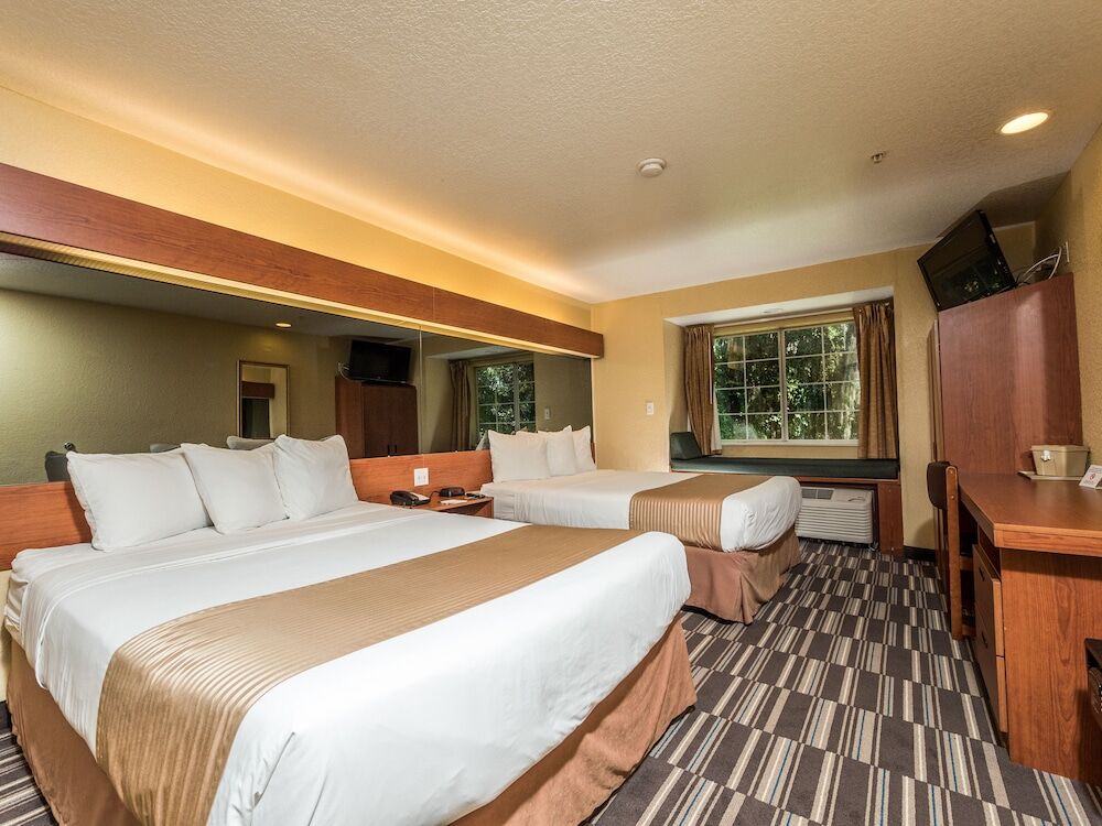 Microtel Inn And Suites Окала Экстерьер фото